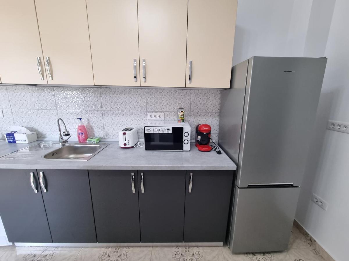 Apartament Mihaela Ramnicu Valcea Bagian luar foto