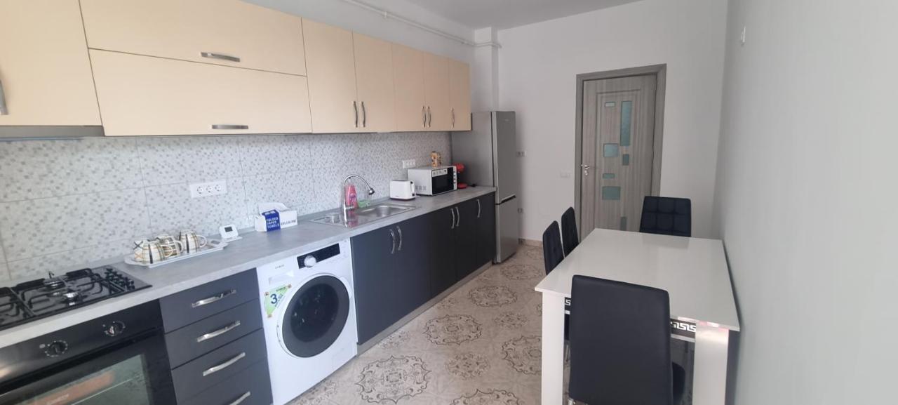 Apartament Mihaela Ramnicu Valcea Bagian luar foto