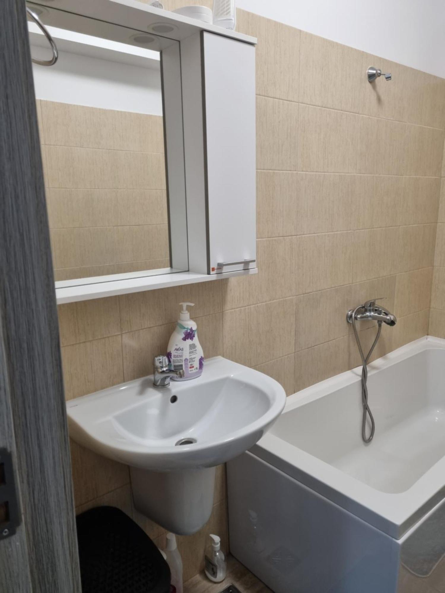 Apartament Mihaela Ramnicu Valcea Bagian luar foto