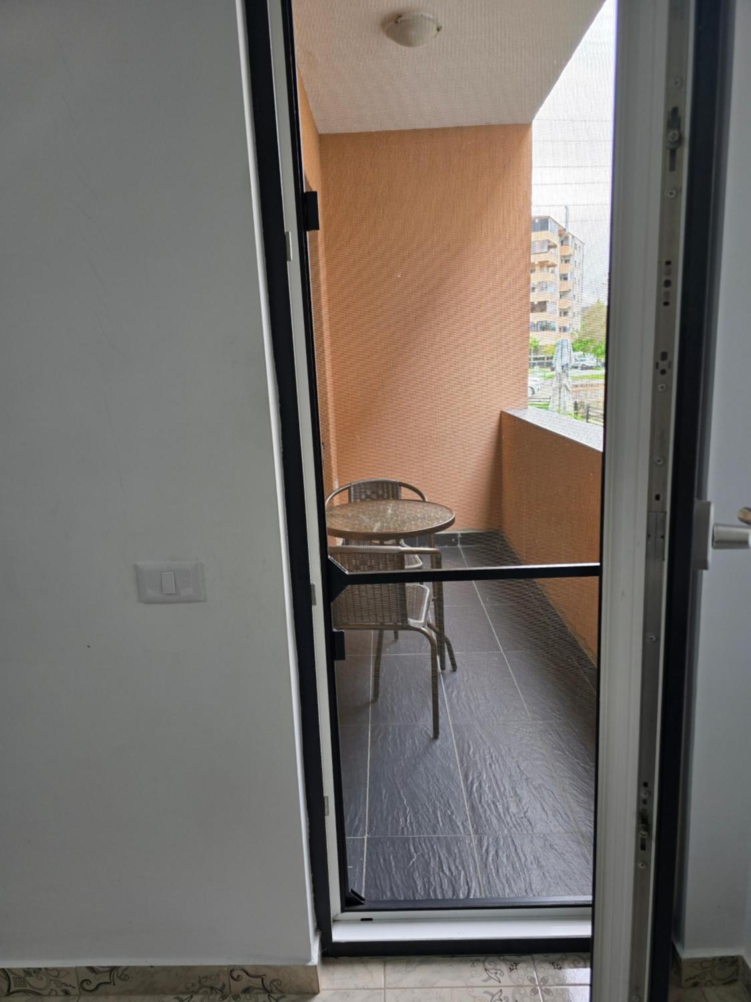 Apartament Mihaela Ramnicu Valcea Bagian luar foto