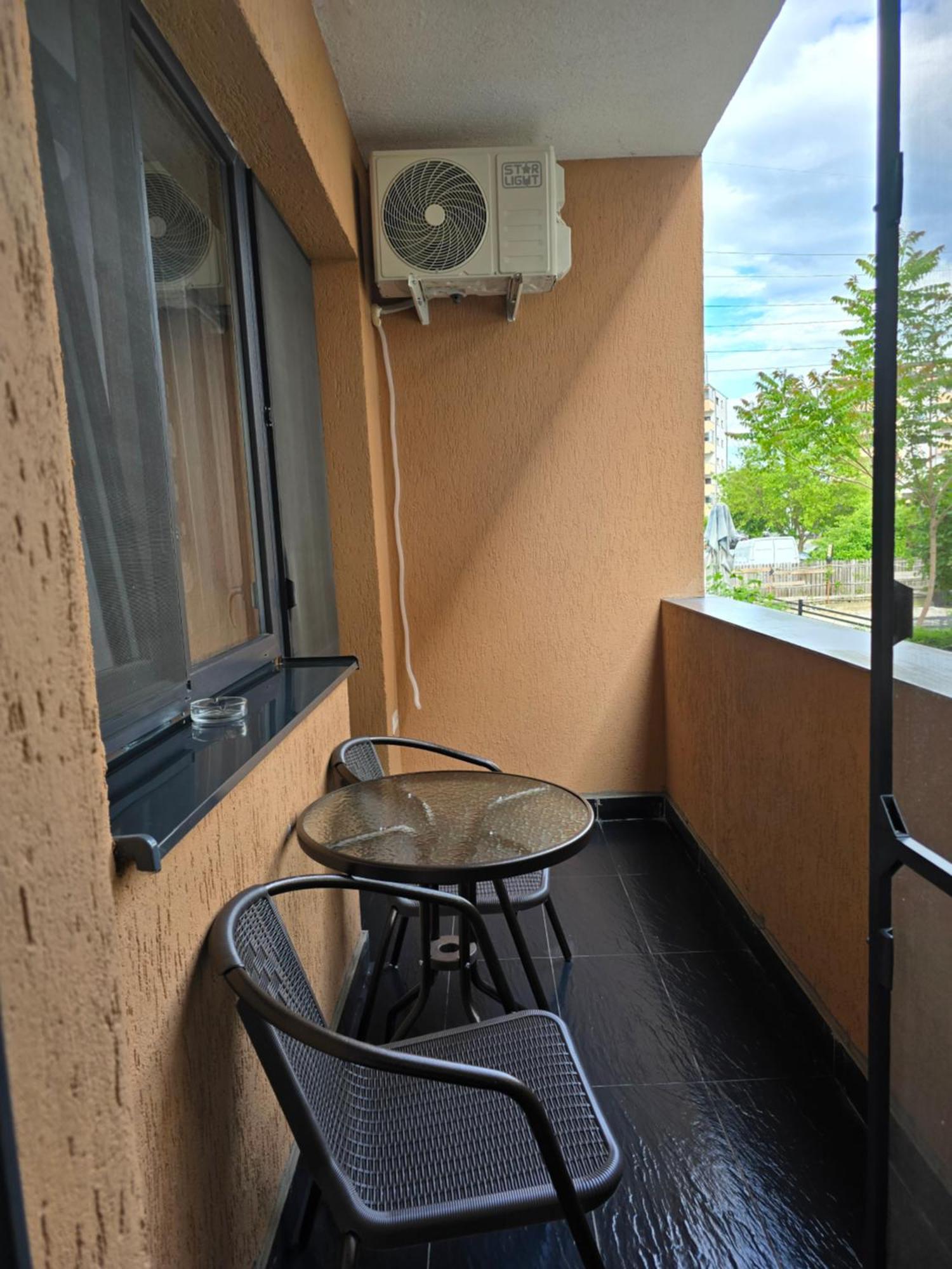 Apartament Mihaela Ramnicu Valcea Bagian luar foto